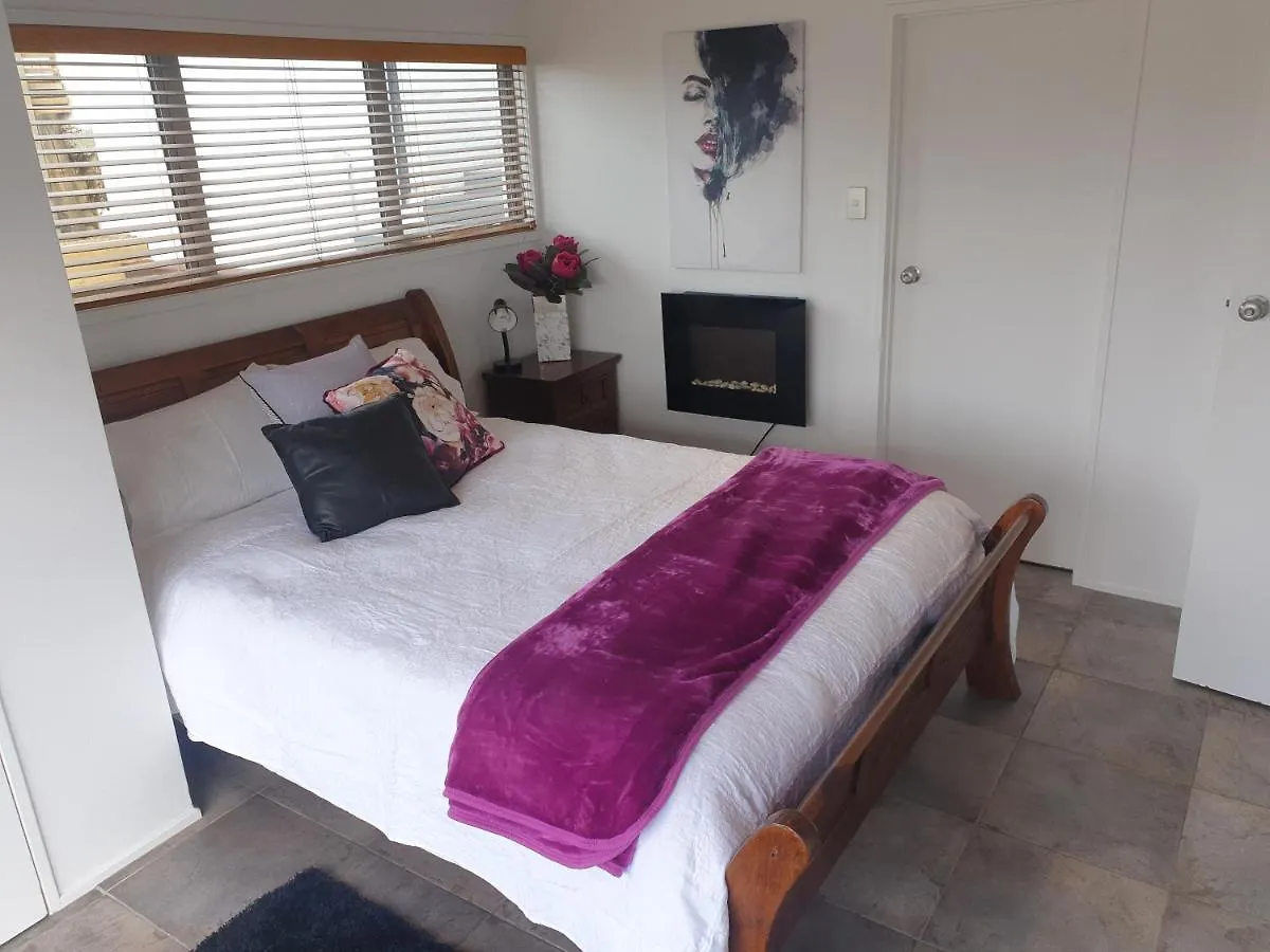 Serenity Views Rotorua Guest house