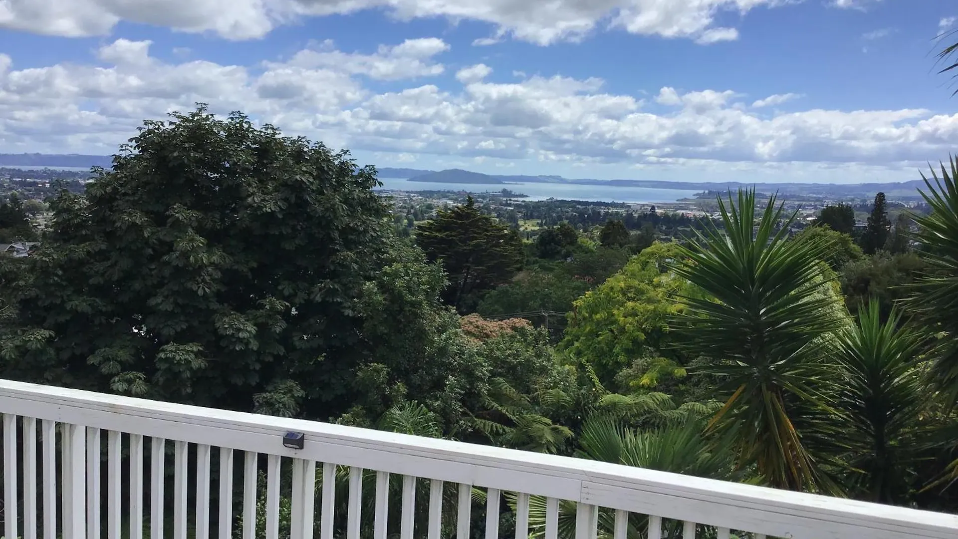Serenity Views Rotorua New Zealand